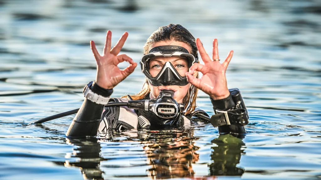 woman on a Non-Certified Try Dive session